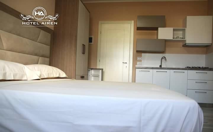 Airen Hotel Velipojë Buitenkant foto
