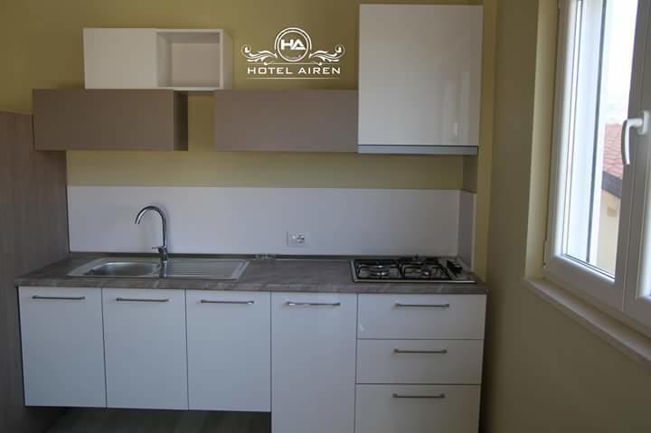 Airen Hotel Velipojë Buitenkant foto