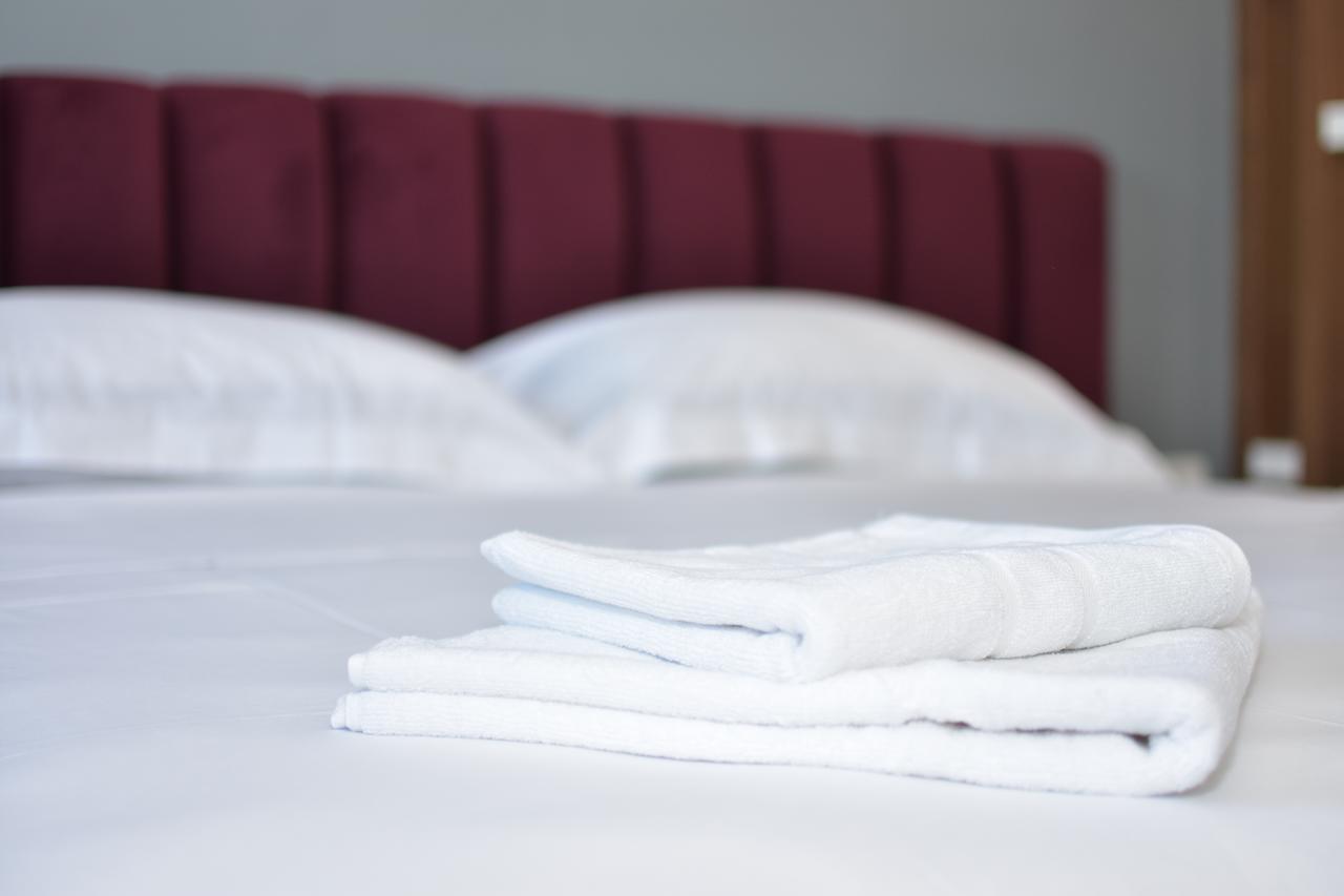 Airen Hotel Velipojë Buitenkant foto