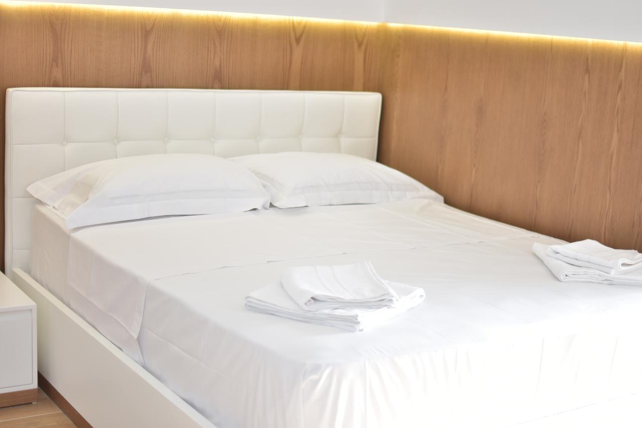 Airen Hotel Velipojë Buitenkant foto