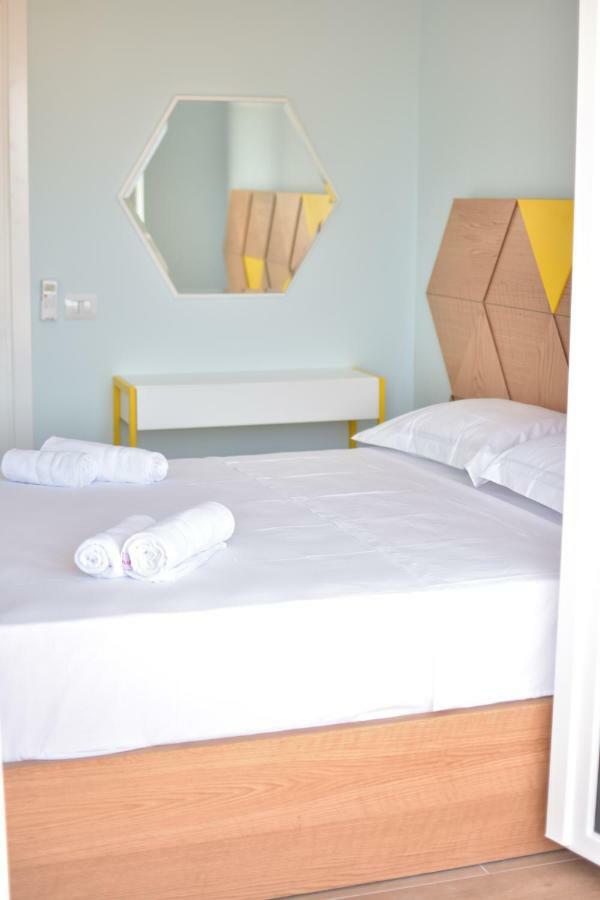 Airen Hotel Velipojë Buitenkant foto